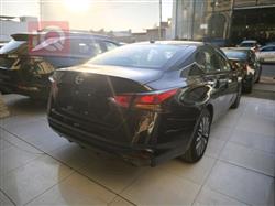 نیسان ئەلتیما